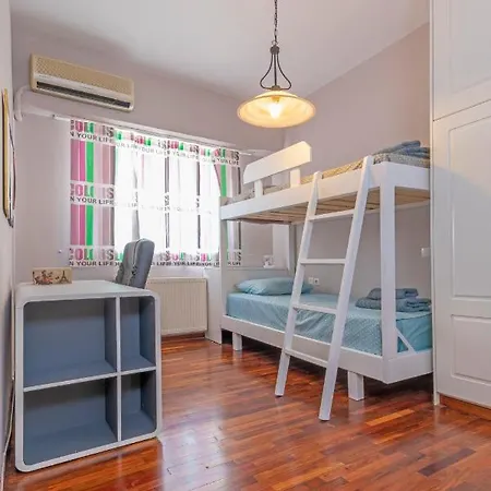 Anna's Brilliant In Villa