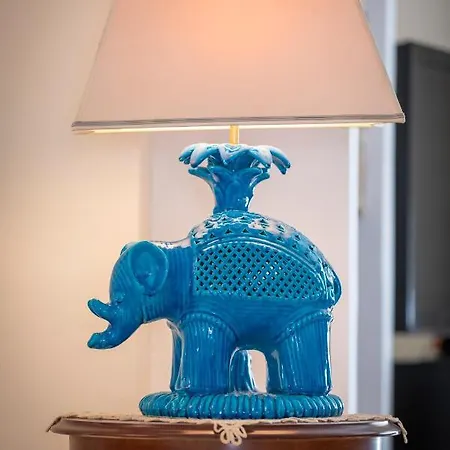 Anna's Brilliant In *