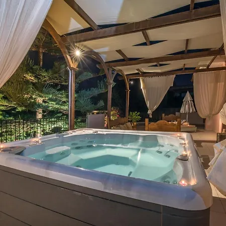 Villa Anna's Brilliant In *