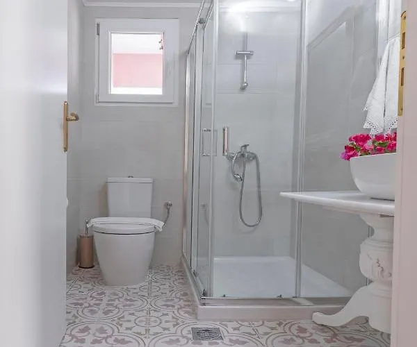 Anna's Brilliant In * イアリソス